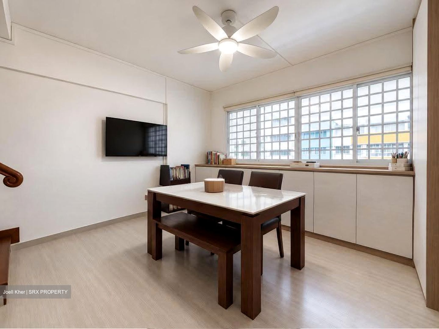 Blk 323 Jurong East Street 31 (Jurong East), HDB Executive #637202661